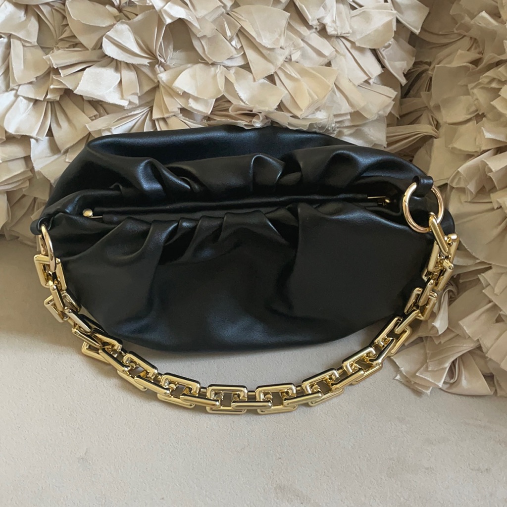 Chain Pouch Bag